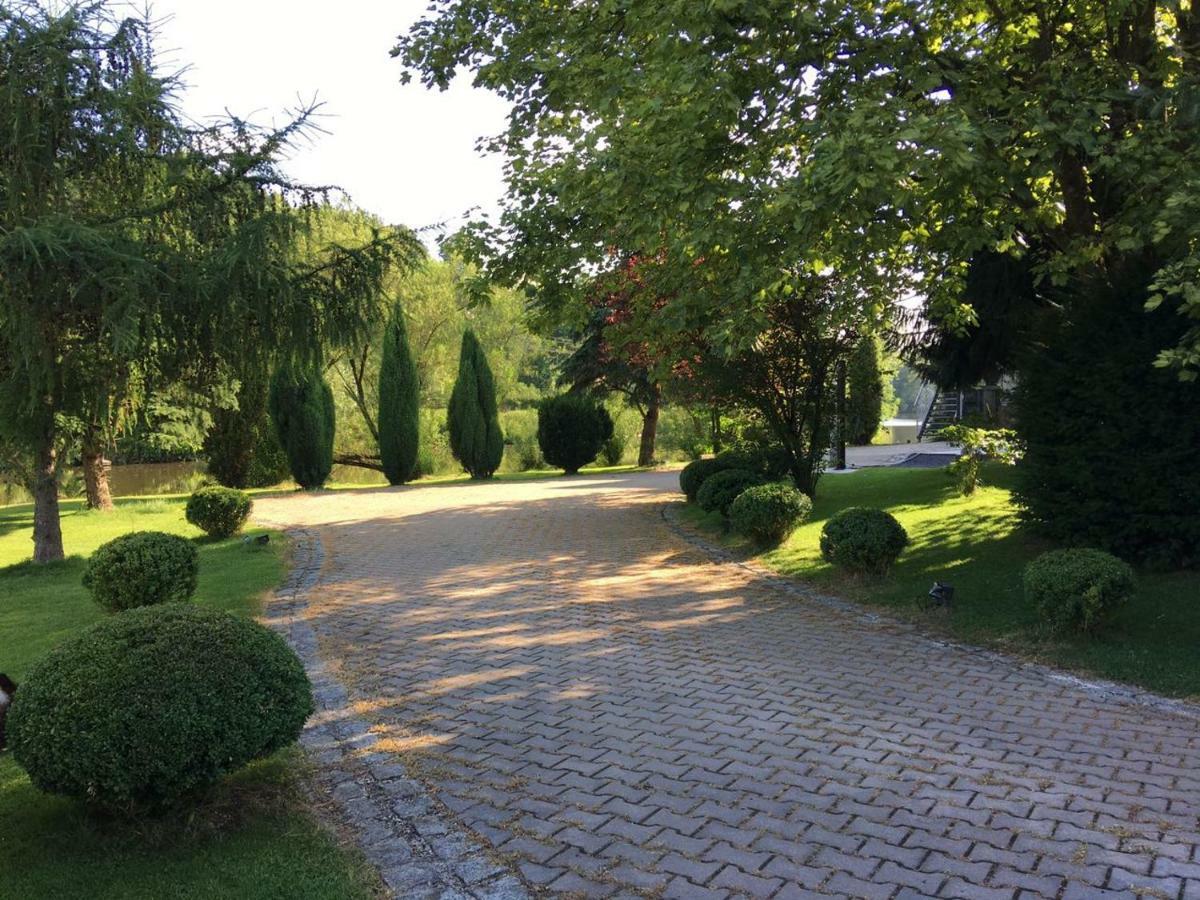 Direkt An Der Waldnaab