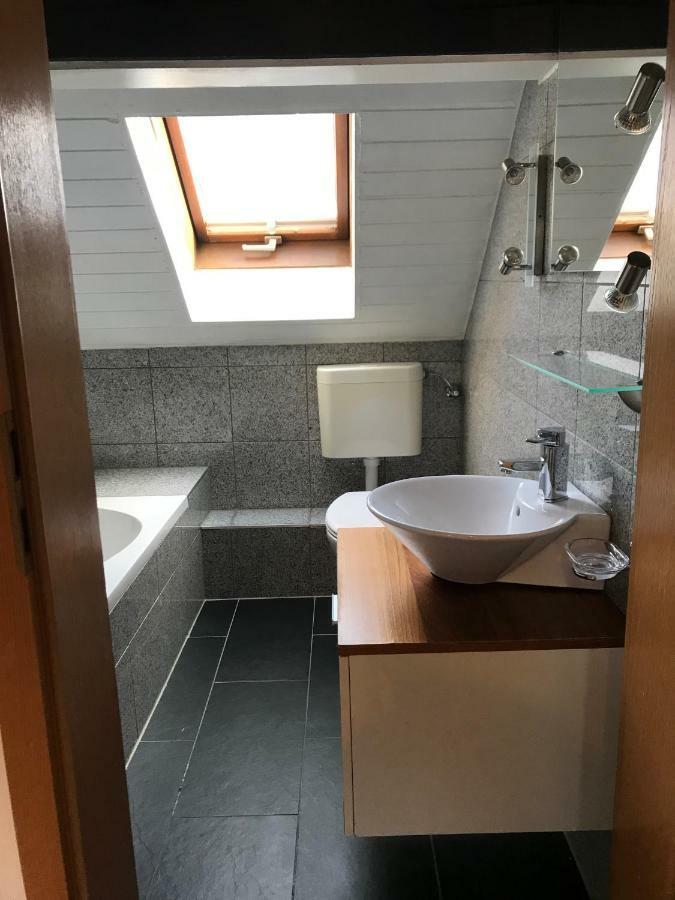 Direkt An Der Waldnaab Apartment
